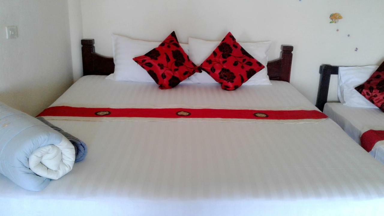 Bang Son Golden View Hotell Baan Khai Exteriör bild